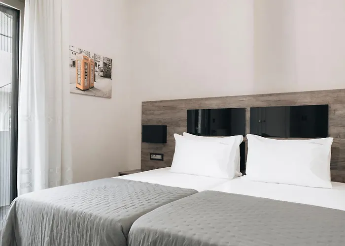 Anemoni Deluxe Maisonette